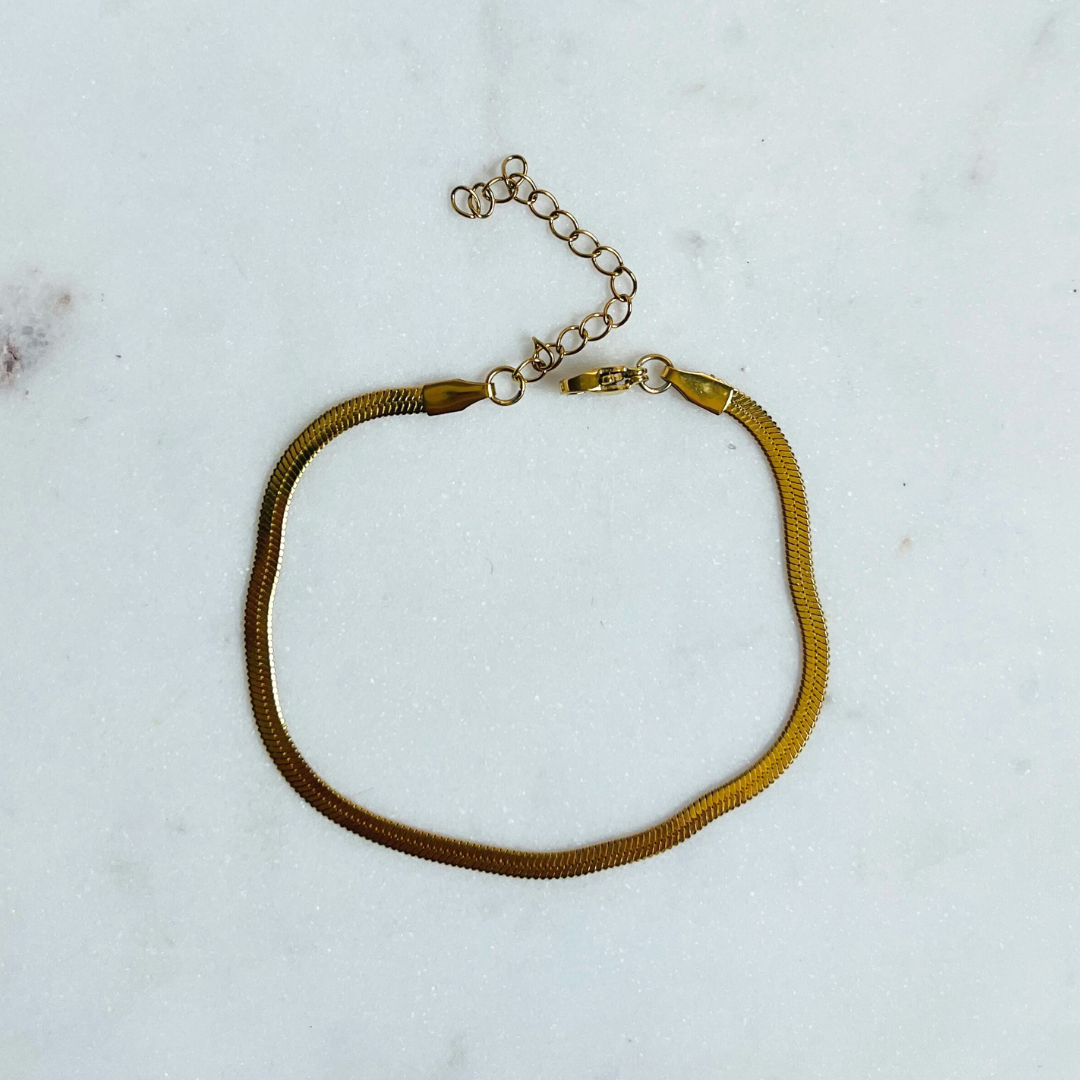 EVERLY | Small Herringbone Chain Bracelet