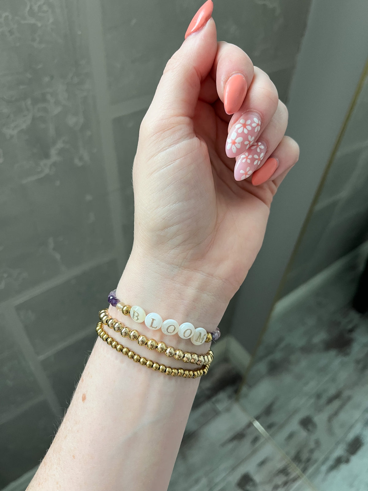 BLOOM | Shimmer Shell and Fluorite Beaded Bracelet
