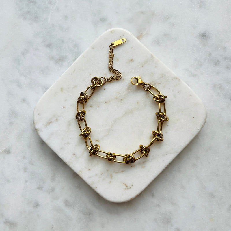 LEVI | Interlocking Chain Bracelet