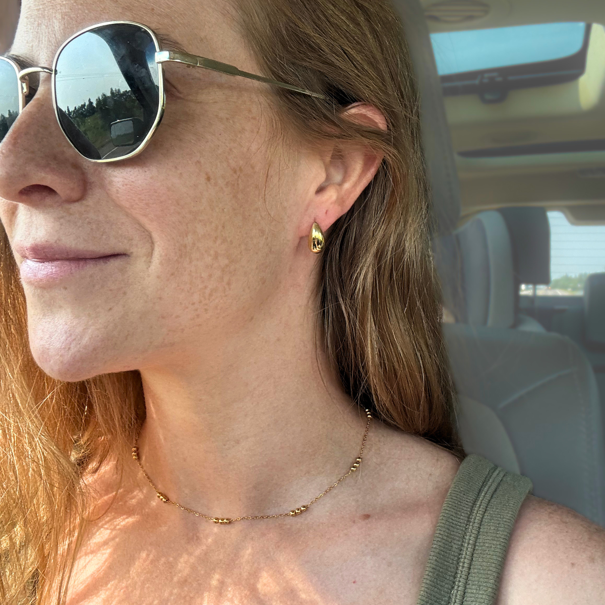 Anya | Golden Drop Earrings