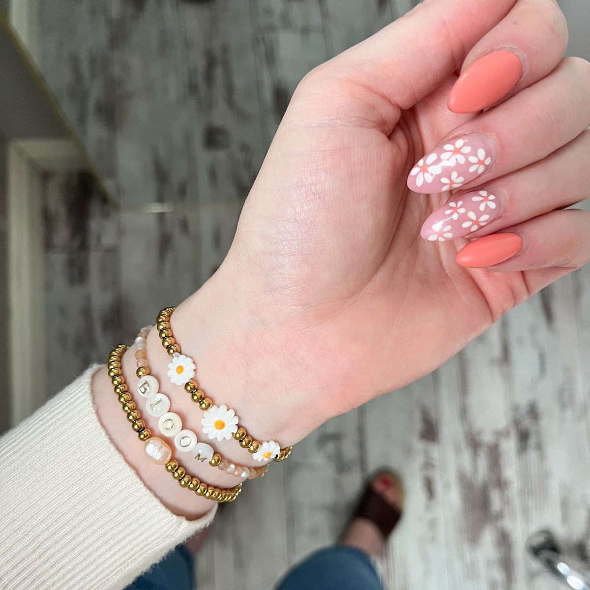 JOLIE | Pearl & Gold Beaded Bracelet