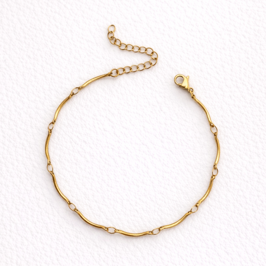 Curved Bar Bracelet