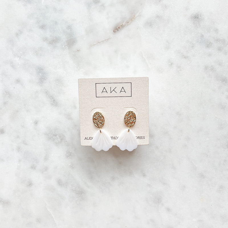 YARA | Petal Shell Stud Earrings [LAST CHANCE]