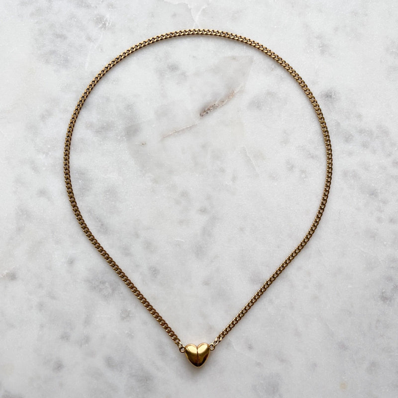 ALI | Magnetic Heart Necklace