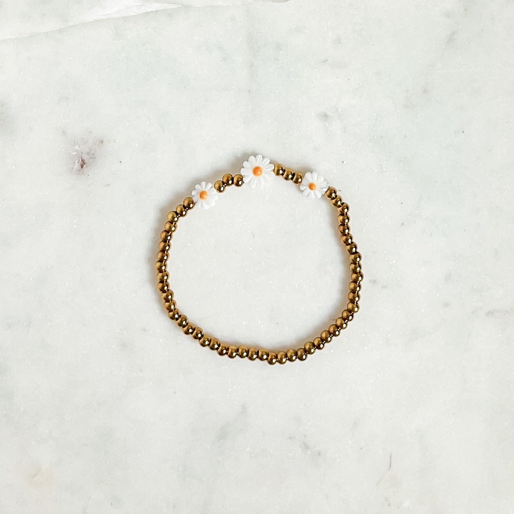 VERA | White Daisy Chain Gold Beaded Bracelet