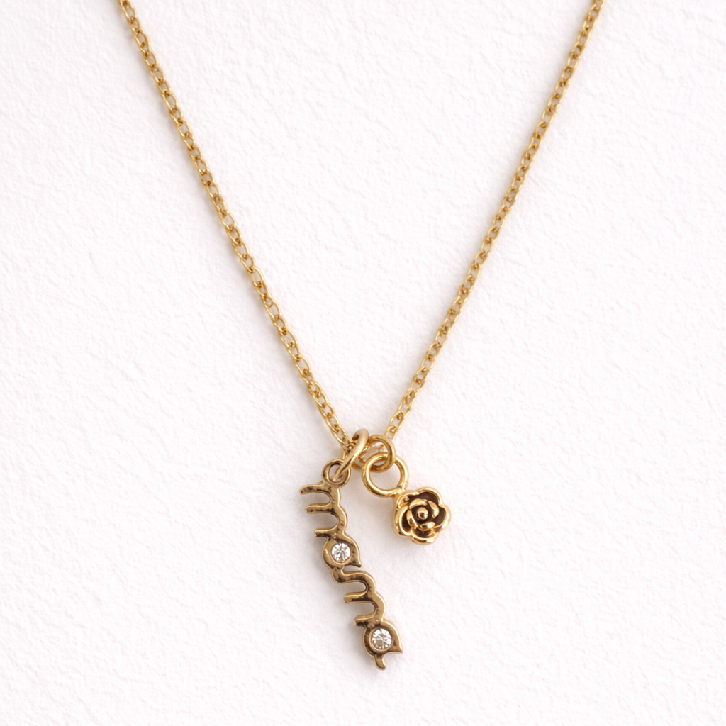 MAMA Necklace