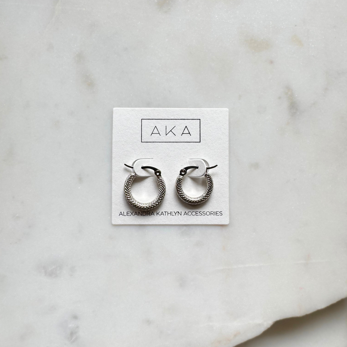 STELLA NECKLACE + ARDEN HOOP EARRING SET (silver edition)