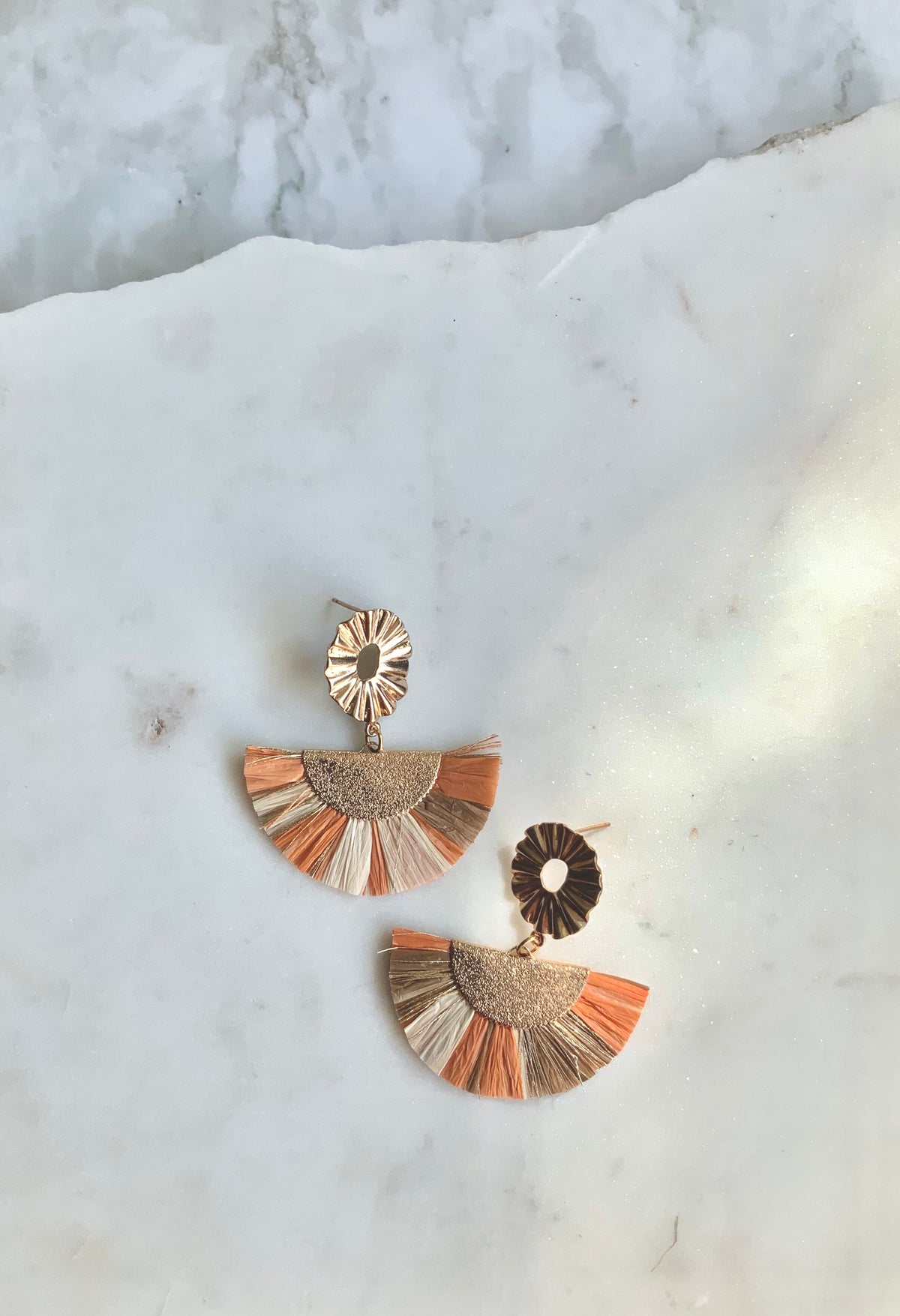 RAFFIA Statement Earrings - Peach