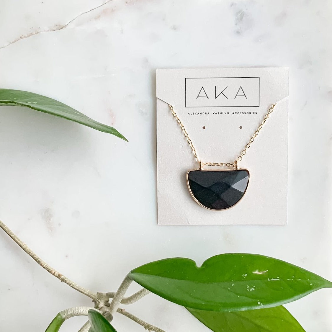 The Arc Necklace - Onyx [LAST CHANCE]