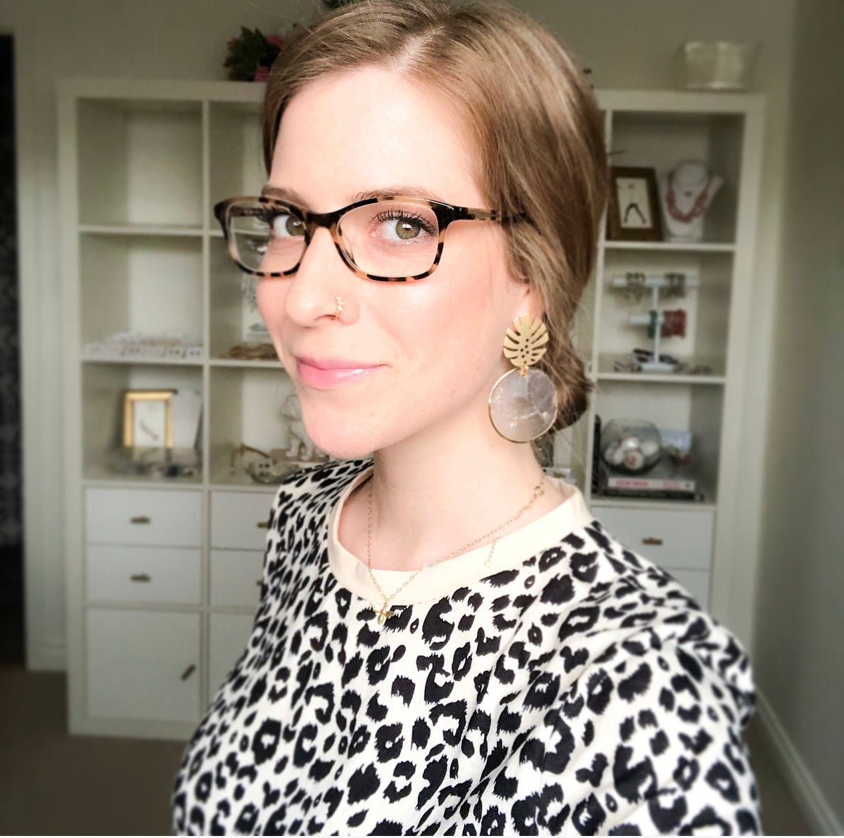 Monstera Shell Earrings